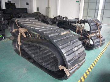 Trilhas de borracha de 700 x de 100 x de 96mm Hitachi, estrutura interna forte das trilhas de borracha da substituição