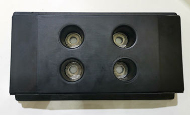 Bom preço. Almofadas da trilha da borracha/poliuretano para a resistência de desgaste da largura dos Pavers 300mm do asfalto on-line